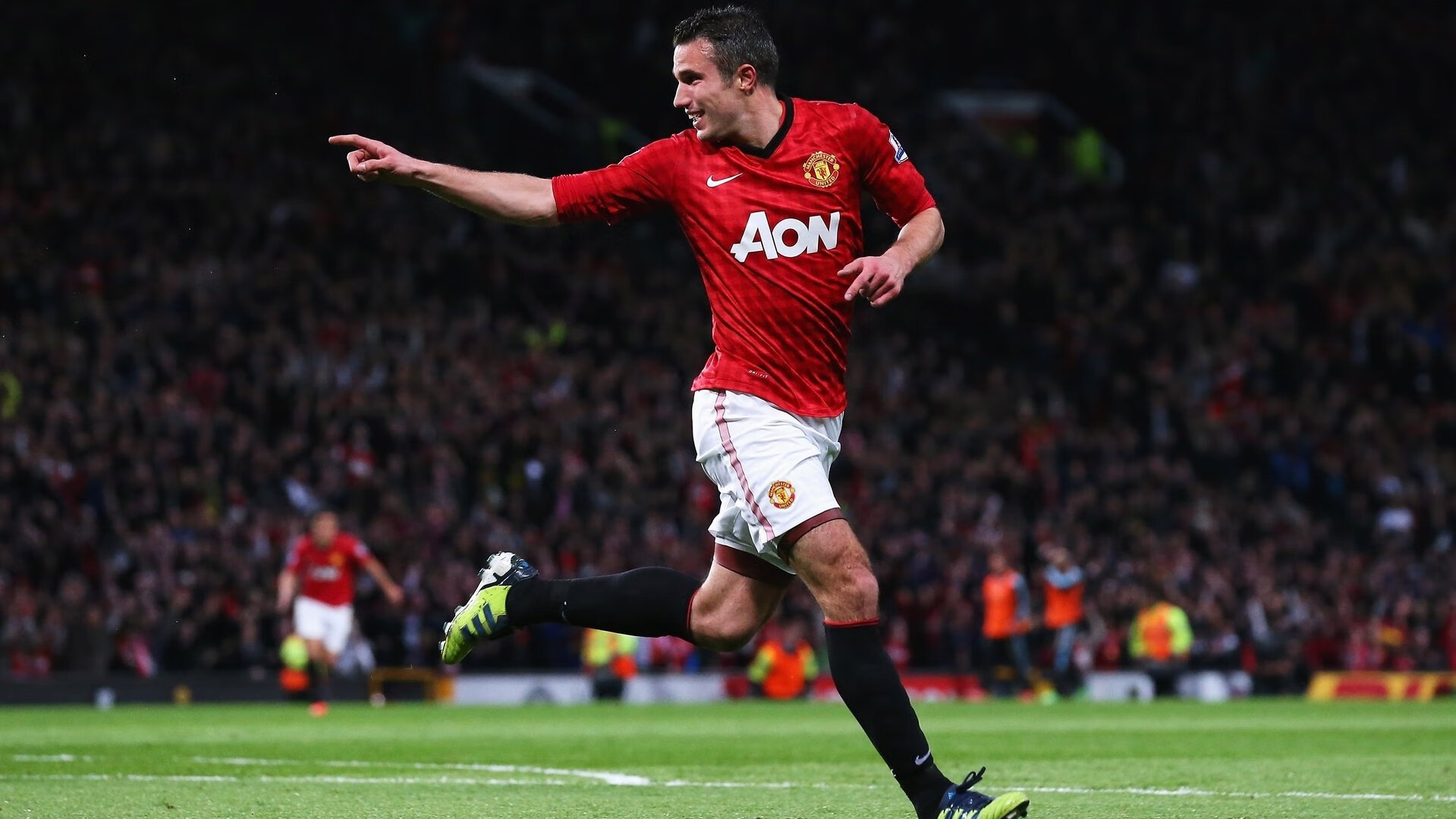 柏林赫塔克服困难，球队士气回升，柏林赫塔足球